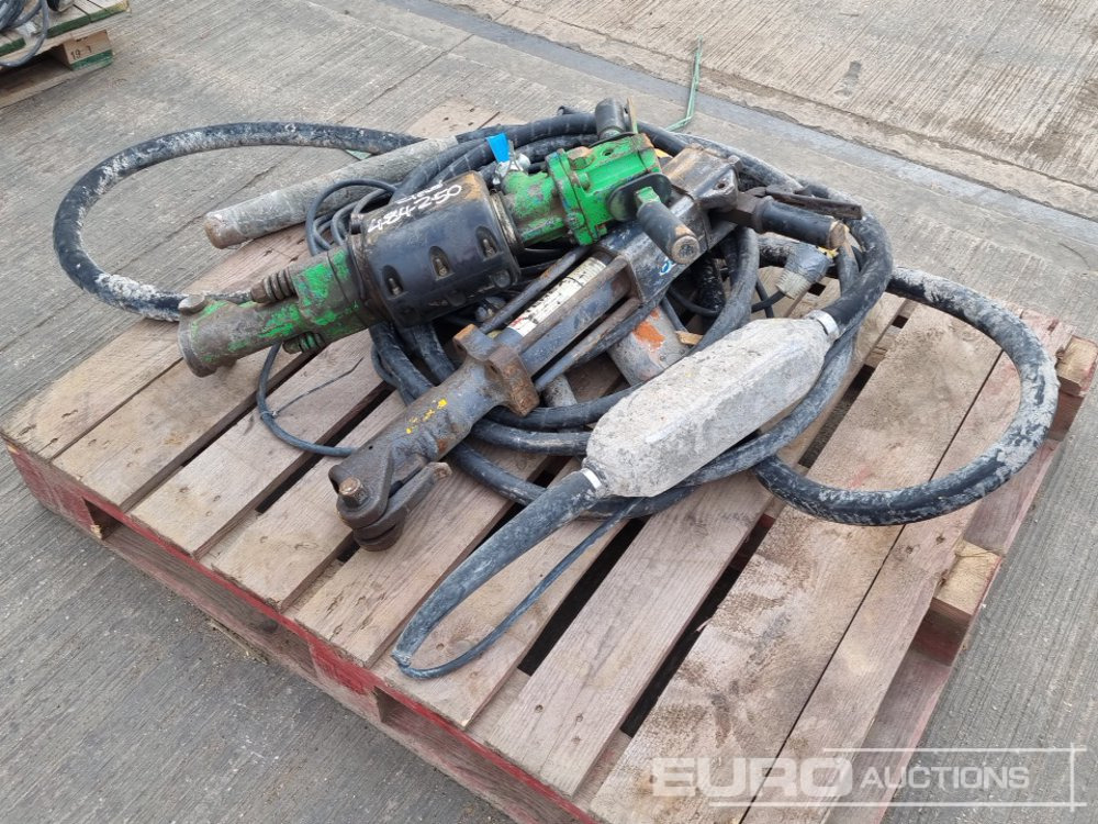 Pneumatic Hand Held Breaker, Hydraulic Hand Held Breaker, 110Volt Concrete Poker (2 of) - Asfalta ieklāšanas tehnika: foto 1 Pneumatic Hand Held Breaker, Hydraulic Hand Held Breaker, 110Volt Concrete Poker (2 of) - Asfalta ieklāšanas tehnika: foto 1