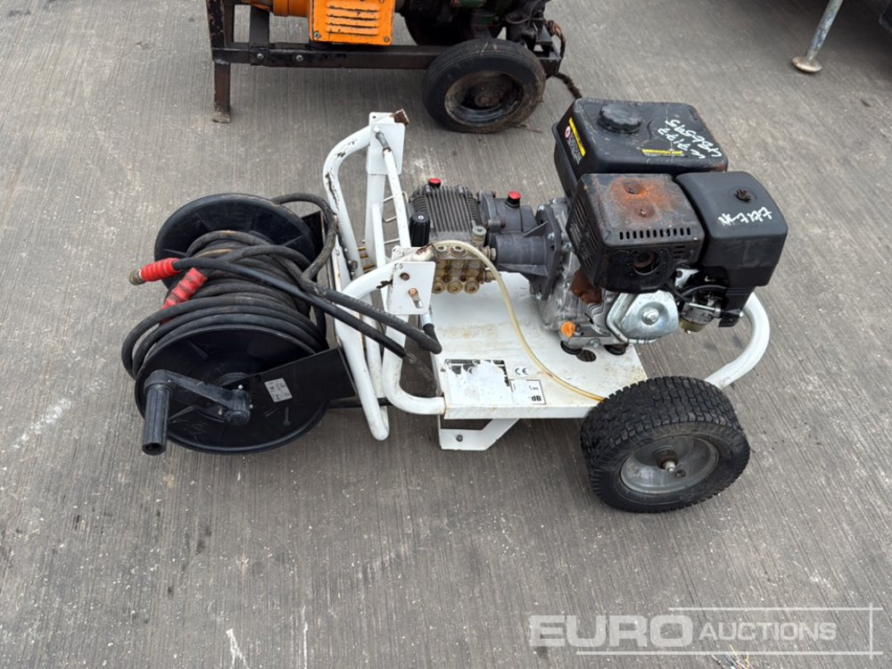 Pressure Washer, Petrol Engine - Augstspiediena mazgātājs: foto 2 Pressure Washer, Petrol Engine - Augstspiediena mazgātājs: foto 2