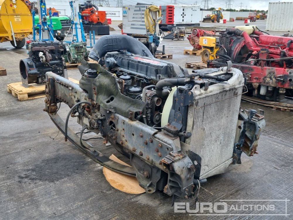 Renault 6 Cylinder Engine - Dzinējs: foto 3 Renault 6 Cylinder Engine - Dzinējs: foto 3