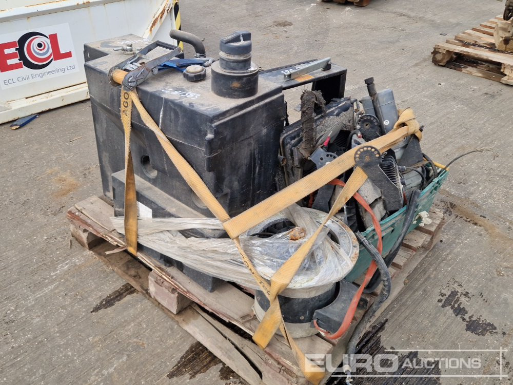 Kubota 3 Cylinder Engine, Fuel Tank, Selection of Parts - Rezerves daļa: foto 5 Kubota 3 Cylinder Engine, Fuel Tank, Selection of Parts - Rezerves daļa: foto 5