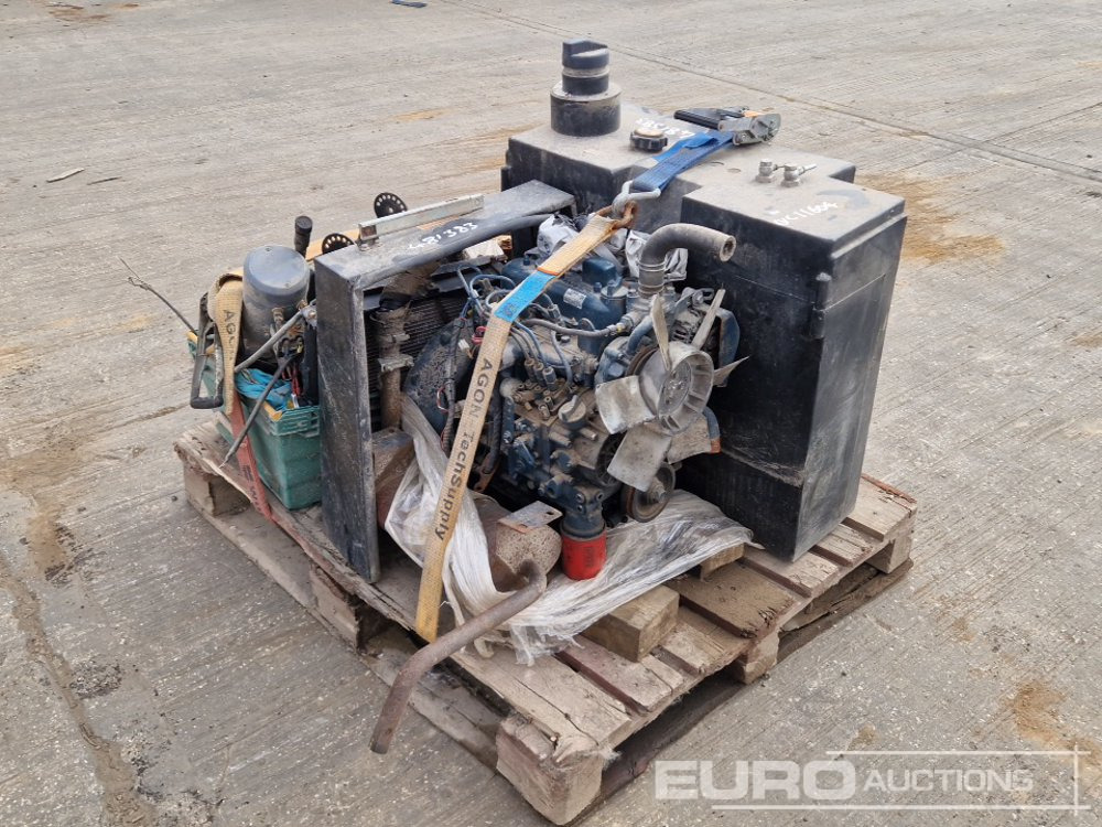 Kubota 3 Cylinder Engine, Fuel Tank, Selection of Parts - Rezerves daļa: foto 1 Kubota 3 Cylinder Engine, Fuel Tank, Selection of Parts - Rezerves daļa: foto 1