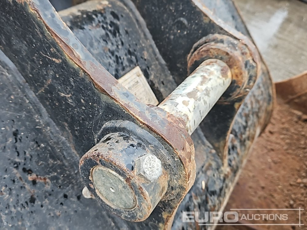 Kauss Rhinox 60" Ditching, 36", 24" Digging Bucket 45mm Pin to suit 4-6 Ton Excavator: foto 16 Kauss Rhinox 60" Ditching, 36", 24" Digging Bucket 45mm Pin to suit 4-6 Ton Excavator: foto 16