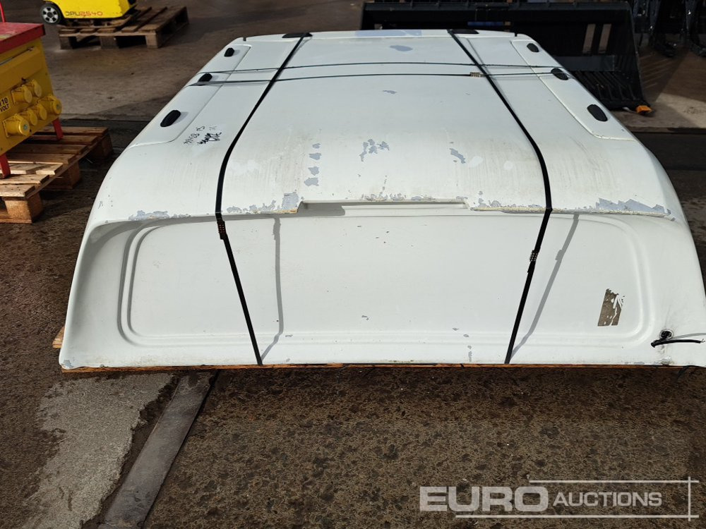 Ridge Back Canopy to suit Pick Up - Celtniecības maisītājs: foto 5 Ridge Back Canopy to suit Pick Up - Celtniecības maisītājs: foto 5