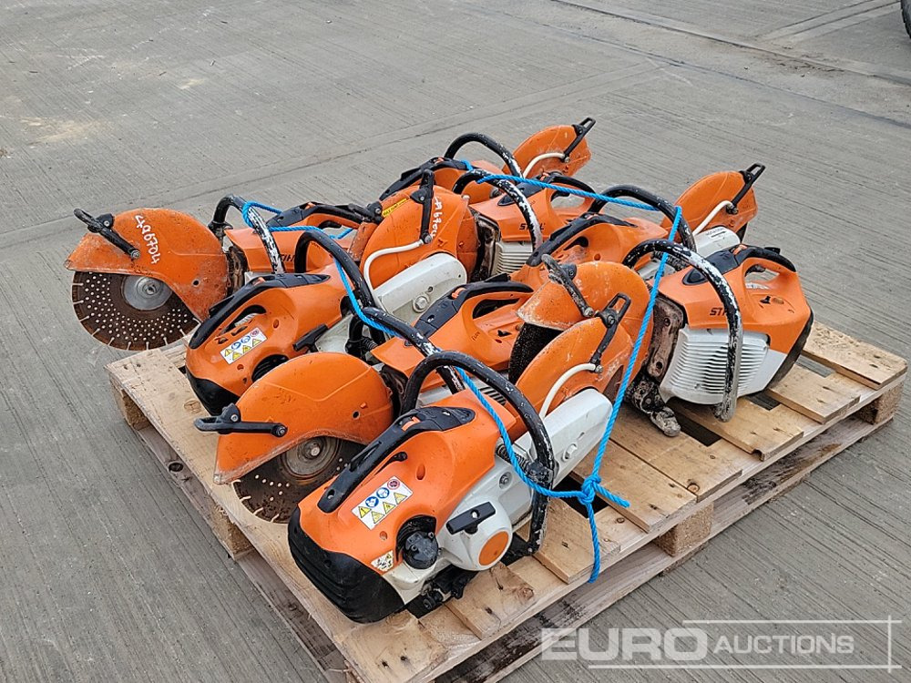 Stihl 410 - Asfalta ieklāšanas tehnika: foto 3 Stihl 410 - Asfalta ieklāšanas tehnika: foto 3