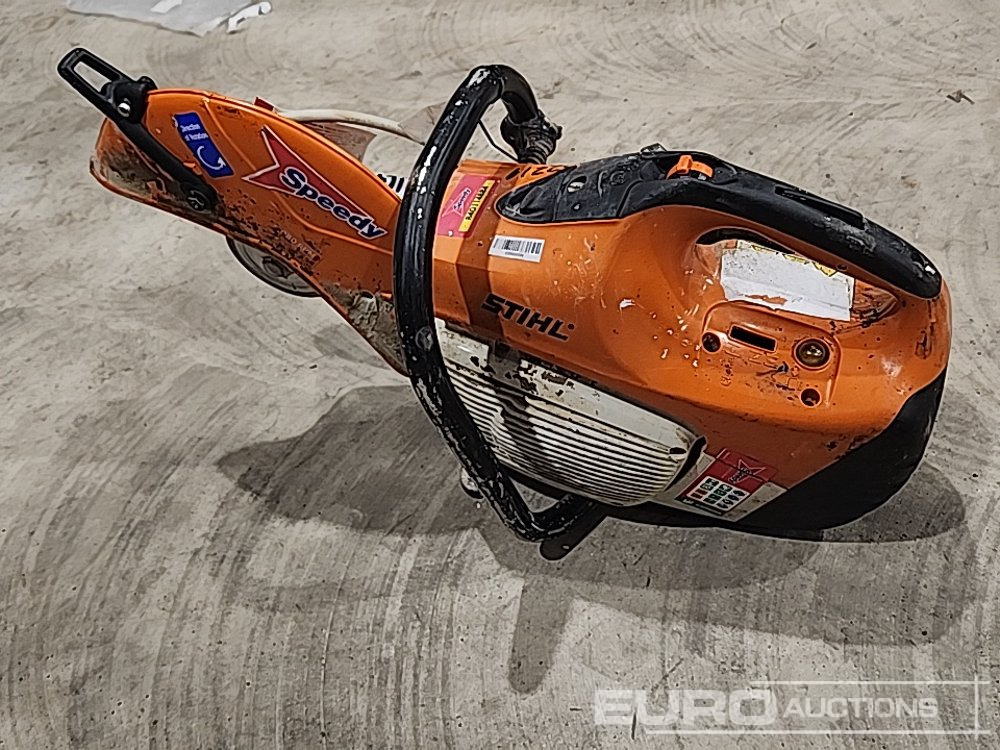 Stihl TS410 - Asfalta ieklāšanas tehnika: foto 4 Stihl TS410 - Asfalta ieklāšanas tehnika: foto 4