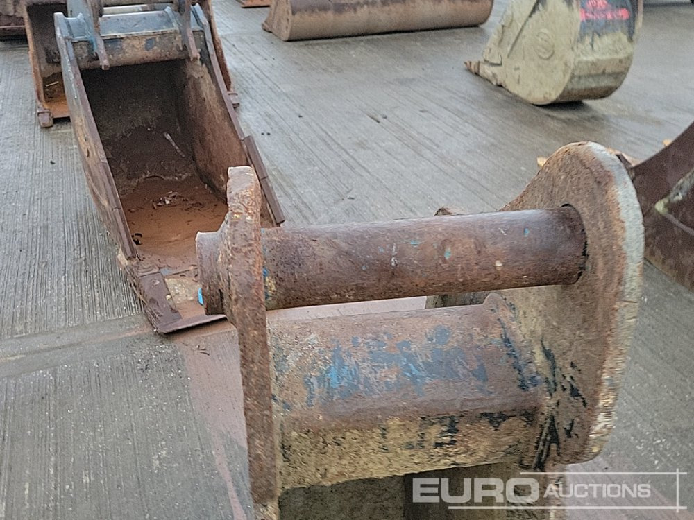 Kauss Strickland 12" Digging Bucket 65mm Pin to suit 13 Ton Excavator: foto 11 Kauss Strickland 12" Digging Bucket 65mm Pin to suit 13 Ton Excavator: foto 11