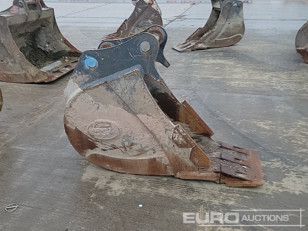 Strickland 18" Digging Bucket 65mm Pin to suit 13 Ton Excavator - Kauss: foto 4 Strickland 18" Digging Bucket 65mm Pin to suit 13 Ton Excavator - Kauss: foto 4