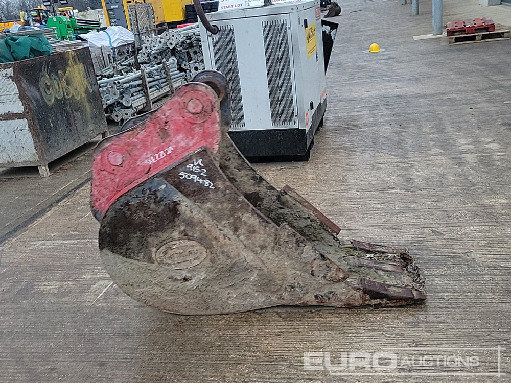 Strickland 18" Digging Bucket 65mm Pin to suit 13 Ton Excavator - Kauss: foto 4 Strickland 18" Digging Bucket 65mm Pin to suit 13 Ton Excavator - Kauss: foto 4