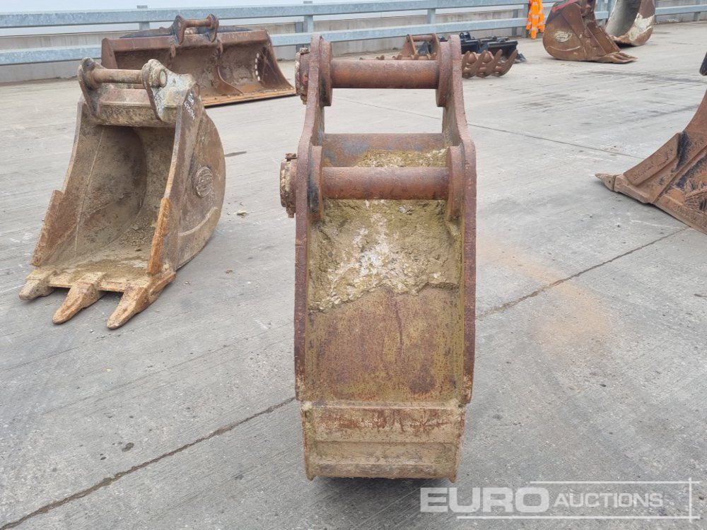 Strickland 18" Digging Bucket 80mm Pin to suit 20 Ton Excavator - Kauss: foto 4 Strickland 18" Digging Bucket 80mm Pin to suit 20 Ton Excavator - Kauss: foto 4
