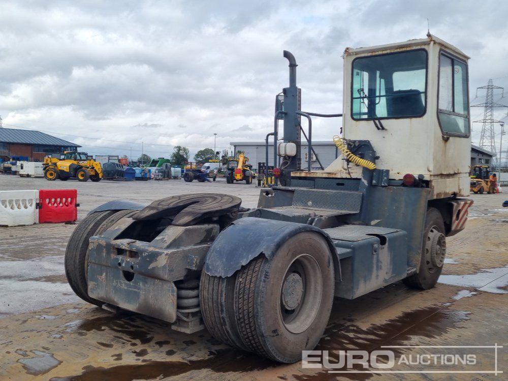 Terberg 4x2 Shunter - Termināļa traktors: foto 5 Terberg 4x2 Shunter - Termināļa traktors: foto 5