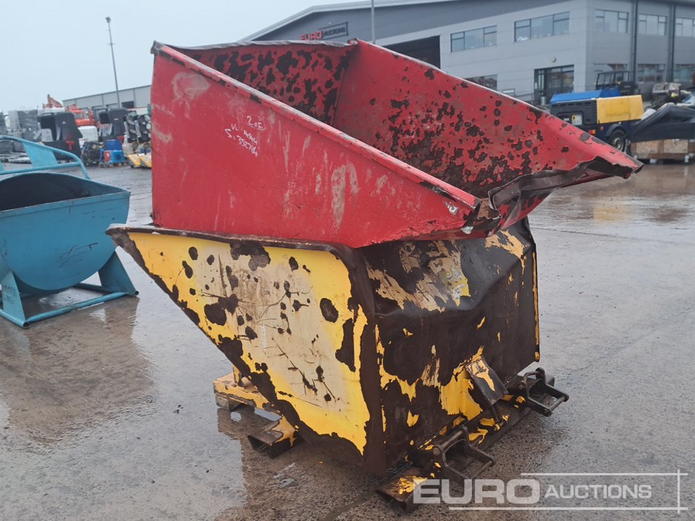 Tipping Skip to suit Forklift/Telehandler (2 of) - Izgāžams konteiners: foto 3 Tipping Skip to suit Forklift/Telehandler (2 of) - Izgāžams konteiners: foto 3
