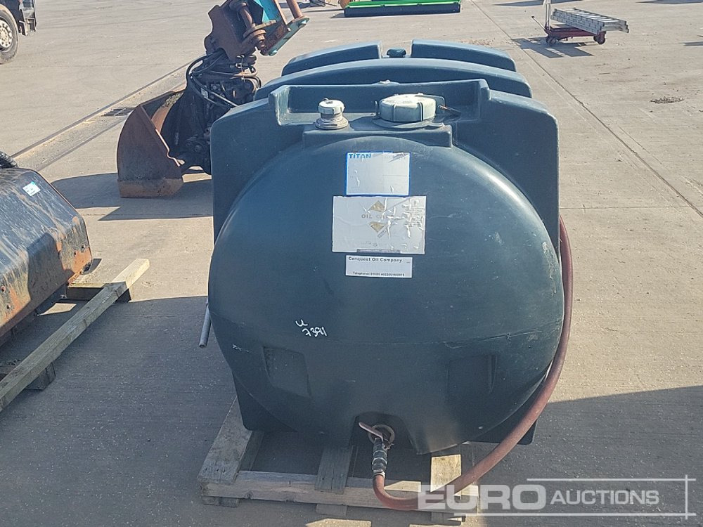 Titan Static Plastic Oil Bowser - Uzglabāšanas tvertne: foto 4 Titan Static Plastic Oil Bowser - Uzglabāšanas tvertne: foto 4