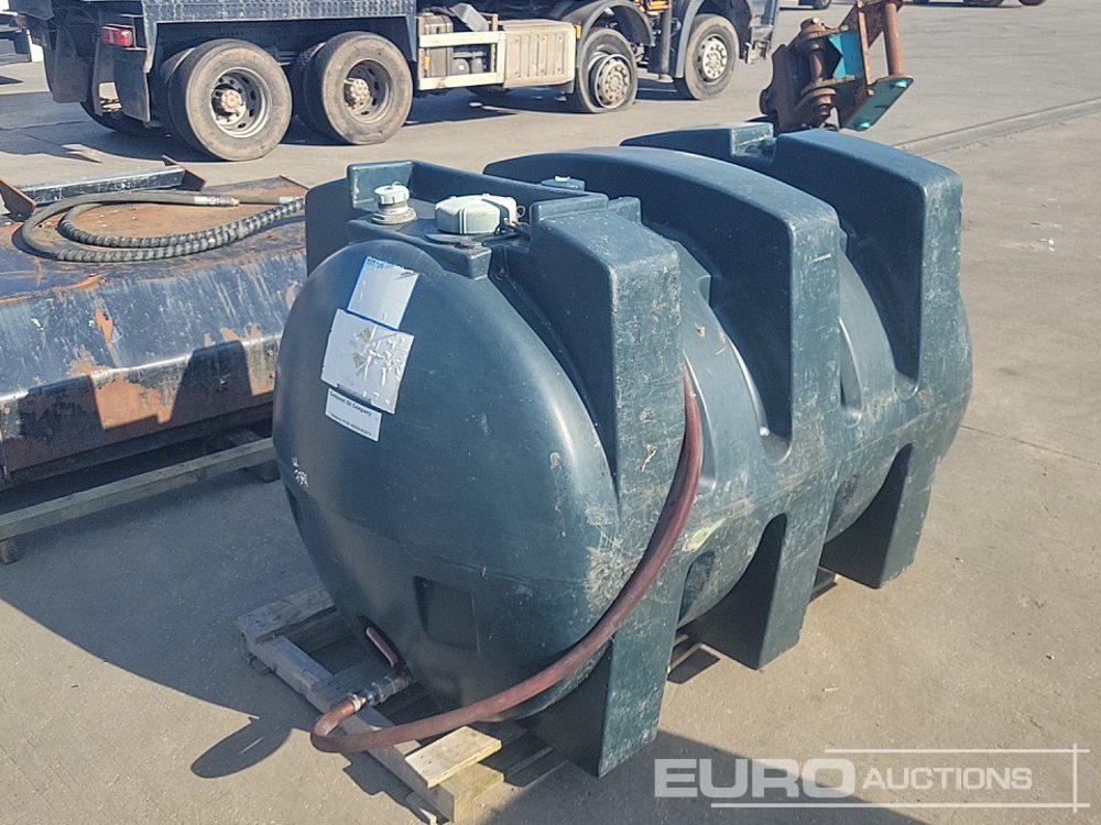 Titan Static Plastic Oil Bowser - Uzglabāšanas tvertne: foto 5 Titan Static Plastic Oil Bowser - Uzglabāšanas tvertne: foto 5