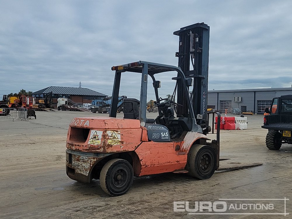 Toyota 02-7FD45 - Autokrāvējs: foto 5 Toyota 02-7FD45 - Autokrāvējs: foto 5