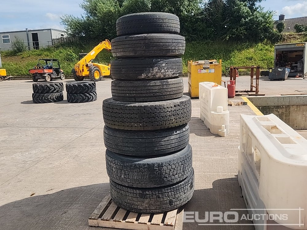 Tyre & Rim to suit Lorry/Trailer (8 of) - Riepa: foto 2 Tyre & Rim to suit Lorry/Trailer (8 of) - Riepa: foto 2