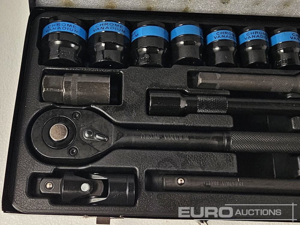 Unused 1/2" Socket & Rachet Set - Garāžu aprīkojums: foto 4 Unused 1/2" Socket & Rachet Set - Garāžu aprīkojums: foto 4