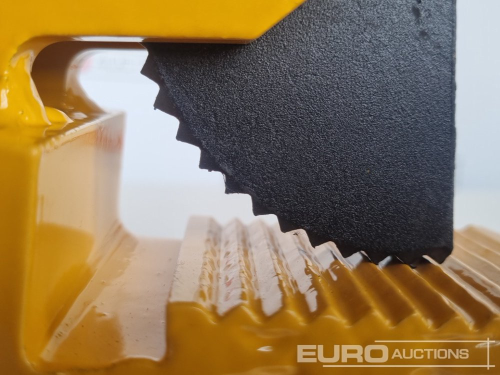 Unused 1 Ton PDB Horizontal Plate Lifting Clamp - Garāžu aprīkojums: foto 5 Unused 1 Ton PDB Horizontal Plate Lifting Clamp - Garāžu aprīkojums: foto 5