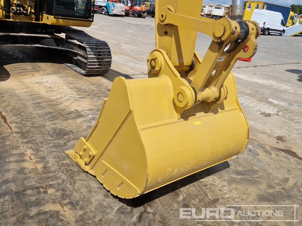 Kāpurķēžu ekskavators Unused 2025 CAT 323D3: foto 30