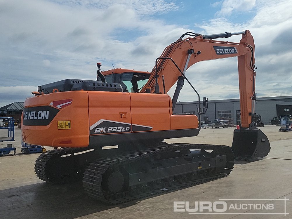 Unused 2025 Develon DX225LC-7M - Kāpurķēžu ekskavators: foto 5 Unused 2025 Develon DX225LC-7M - Kāpurķēžu ekskavators: foto 5