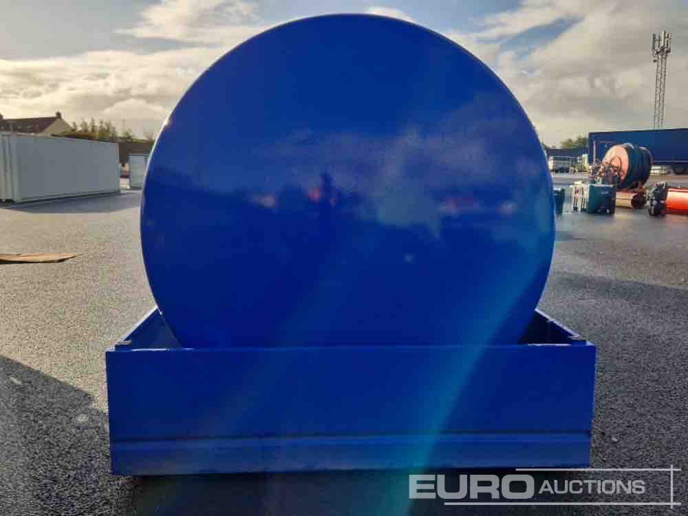 Unused 2025 Emiliana Serbatoi TF9/50 9000 Litre Fuel Tank, Meter, 240 Volt Pump - Uzglabāšanas tvertne: foto 2 Unused 2025 Emiliana Serbatoi TF9/50 9000 Litre Fuel Tank, Meter, 240 Volt Pump - Uzglabāšanas tvertne: foto 2