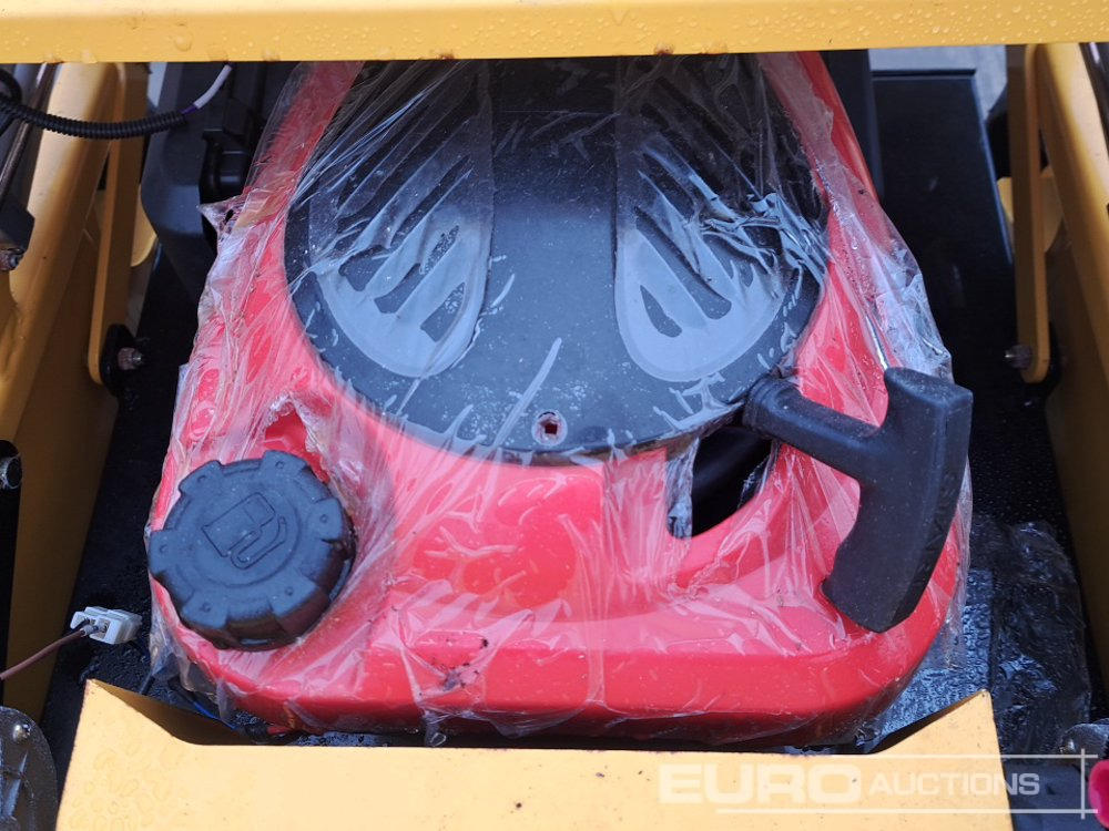 Zāles pļāvējs Unused 2025 Salini RC-900 Radio Controlled Tracked Lawnmower (Controls in Office): foto 17 Zāles pļāvējs Unused 2025 Salini RC-900 Radio Controlled Tracked Lawnmower (Controls in Office): foto 17