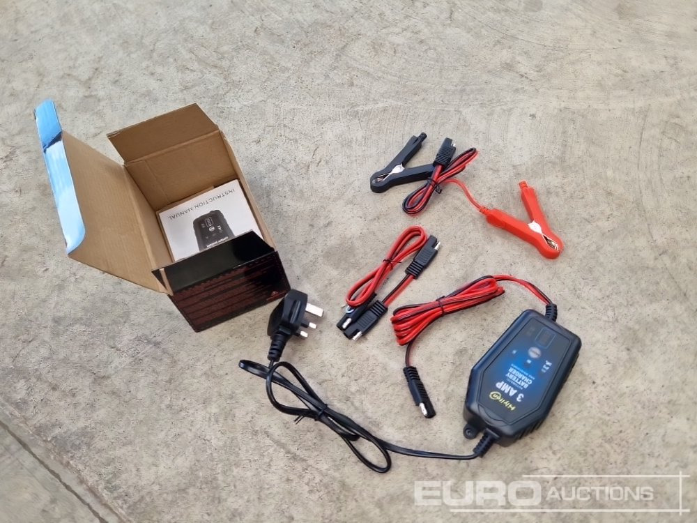 Unused 3 AMP 6/12V Car Battery Charger - Garāžu aprīkojums: foto 2 Unused 3 AMP 6/12V Car Battery Charger - Garāžu aprīkojums: foto 2