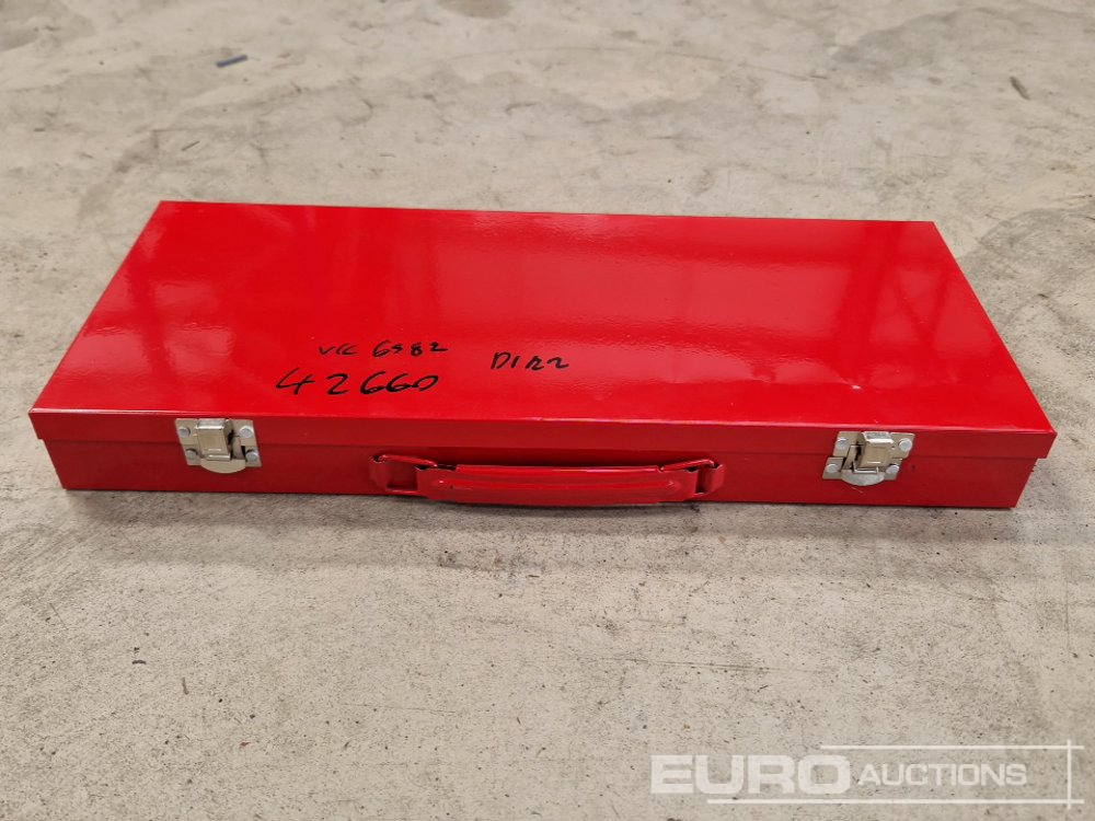 Garāžu aprīkojums Unused 35 Piece 1/2" Drive Air Impact Socket Set, Steel Case: foto 8