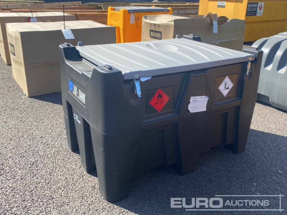 Unused Emiliana Serbatoi 440 Litre Carry Bowser - Uzglabāšanas tvertne: foto 1 Unused Emiliana Serbatoi 440 Litre Carry Bowser - Uzglabāšanas tvertne: foto 1