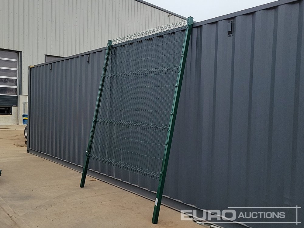 Unused Galvanised & Powder Coated Heavy Duty (5mm) Wire Mesh Fencing, 25 x H2.4m x W2.2m Panels, 26 x 60mm x 60mm x3m Posts, with Fittings (Green) - Celtniecības maisītājs: foto 5 Unused Galvanised & Powder Coated Heavy Duty (5mm) Wire Mesh Fencing, 25 x H2.4m x W2.2m Panels, 26 x 60mm x 60mm x3m Posts, with Fittings (Green) - Celtniecības maisītājs: foto 5