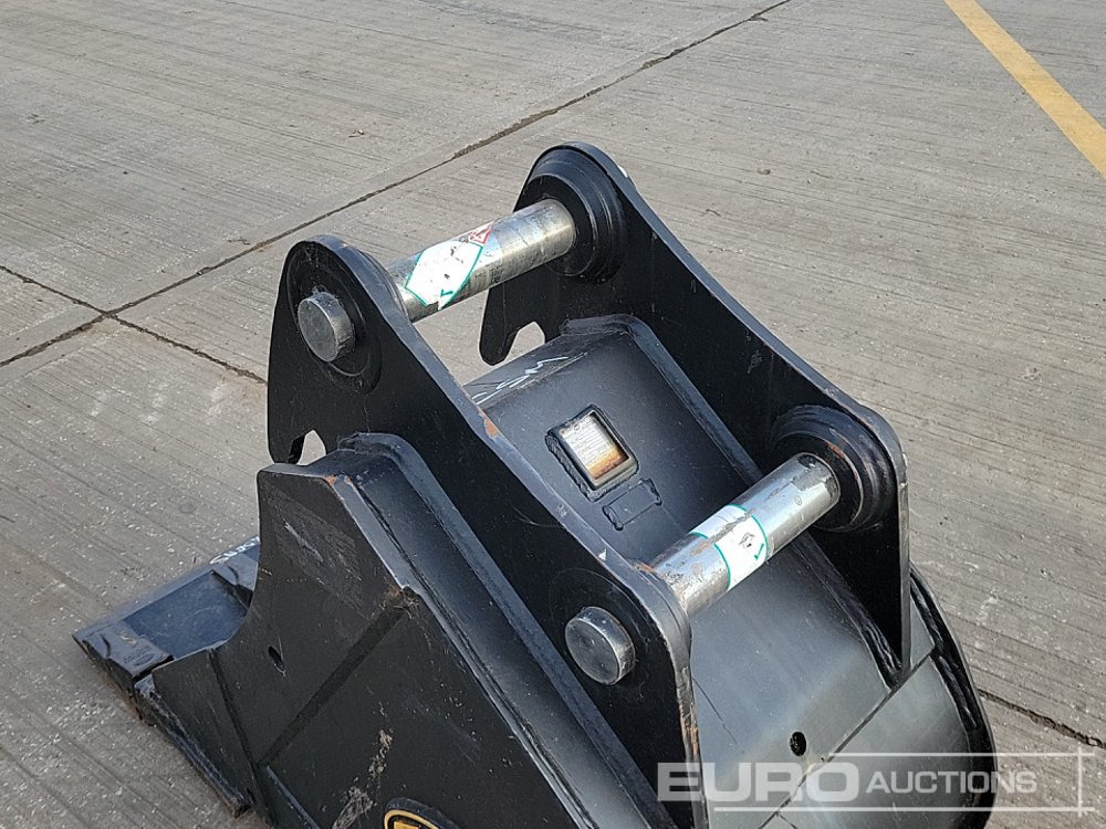Jaunā Kauss Unused Geith 24" Digging Bucket 65mm Pin to suit 13 Ton Excavator: foto 13