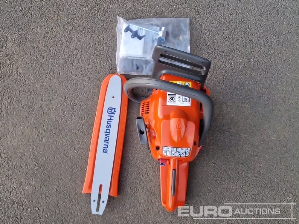 Unused Husqvarna 120 Mark II 14" Petrol Chain Saw - Garāžu aprīkojums: foto 5 Unused Husqvarna 120 Mark II 14" Petrol Chain Saw - Garāžu aprīkojums: foto 5