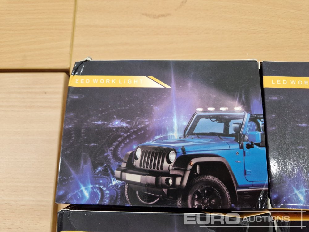 Unused LED Work Lights, 48w, 12V/24V, Adjustable Bracket, IP67 Waterproof, 6000k White (10 of) - Celtniecības maisītājs: foto 5 Unused LED Work Lights, 48w, 12V/24V, Adjustable Bracket, IP67 Waterproof, 6000k White (10 of) - Celtniecības maisītājs: foto 5