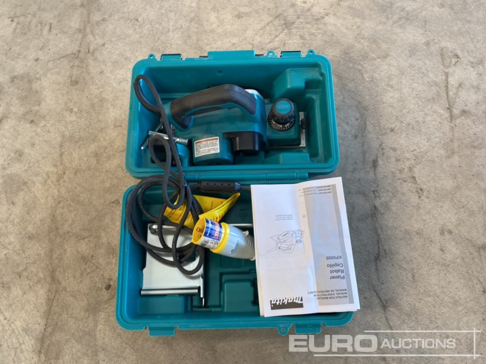 Unused Makita FP0800 110v Planer - Garāžu aprīkojums: foto 4 Unused Makita FP0800 110v Planer - Garāžu aprīkojums: foto 4
