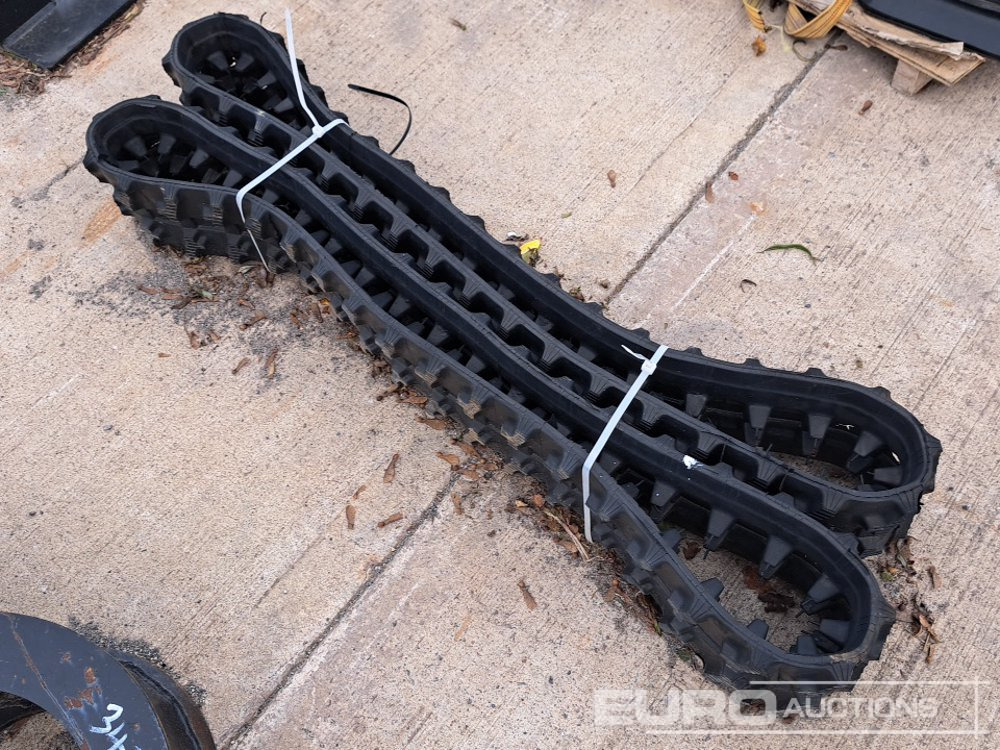 Unused Rubber Tracks to suit Micro Excavator (2 of) - Kāpurķēdes - Celtniecības tehnika: foto 1 Unused Rubber Tracks to suit Micro Excavator (2 of) - Kāpurķēdes - Celtniecības tehnika: foto 1