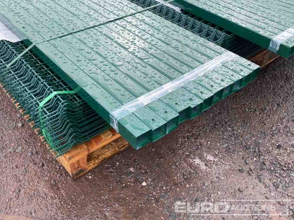 Celtniecības maisītājs Unused Security Fencing, Green, 25 Panels 2.1m x 2,4m & 26 60mm x 60mm Posts, Fasteners And Fittings: foto 7