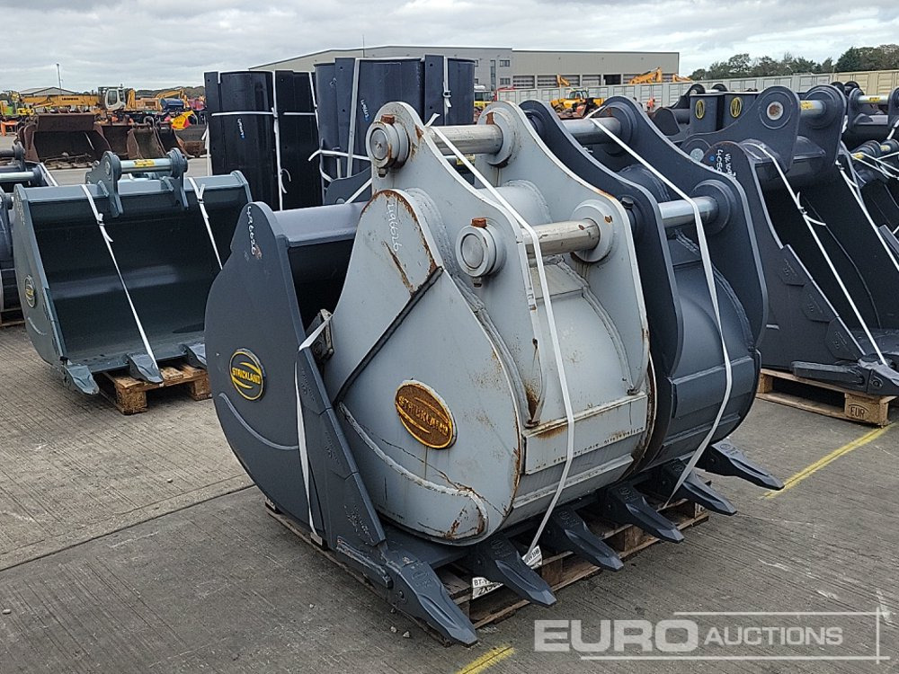 Unused Strickland 54", 24", 18" Digging Bucket 80mm to suit 20 Ton Excavator - Kauss: foto 1 Unused Strickland 54", 24", 18" Digging Bucket 80mm to suit 20 Ton Excavator - Kauss: foto 1