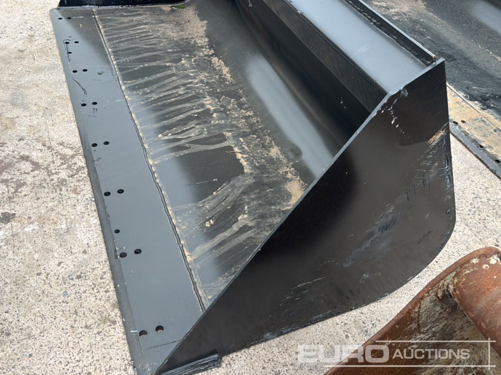 Unused Strickland 90" Loading Bucket to suit JCB Telehandler - Kauss: foto 4 Unused Strickland 90" Loading Bucket to suit JCB Telehandler - Kauss: foto 4