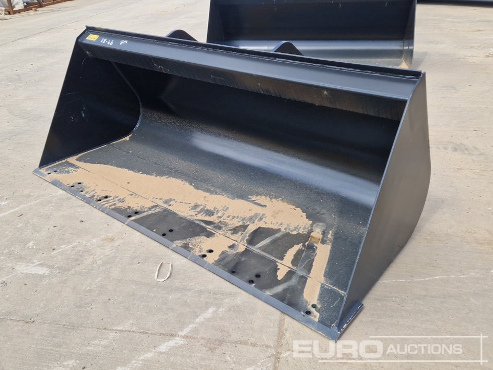 Unused Strickland 90" Loading Bucket to suit Manitou Telehandler - Kauss: foto 1 Unused Strickland 90" Loading Bucket to suit Manitou Telehandler - Kauss: foto 1