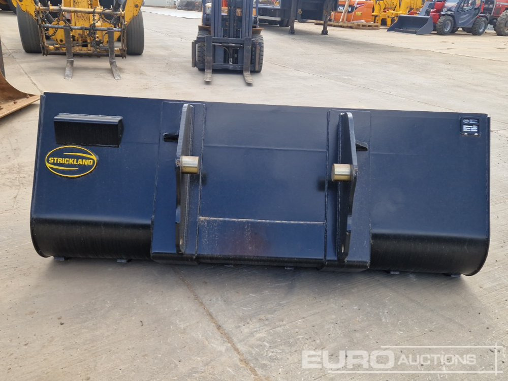 Unused Strickland 90" Loading Bucket to suit Manitou Telehandler - Kauss: foto 4 Unused Strickland 90" Loading Bucket to suit Manitou Telehandler - Kauss: foto 4