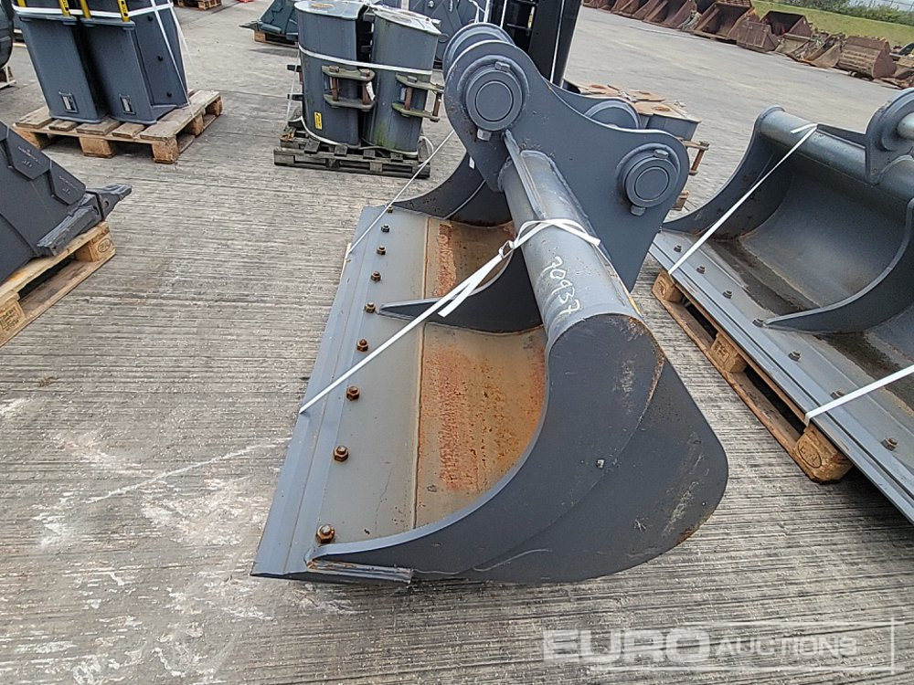 Unused Strickland BT16 - Kauss: foto 4 Unused Strickland BT16 - Kauss: foto 4