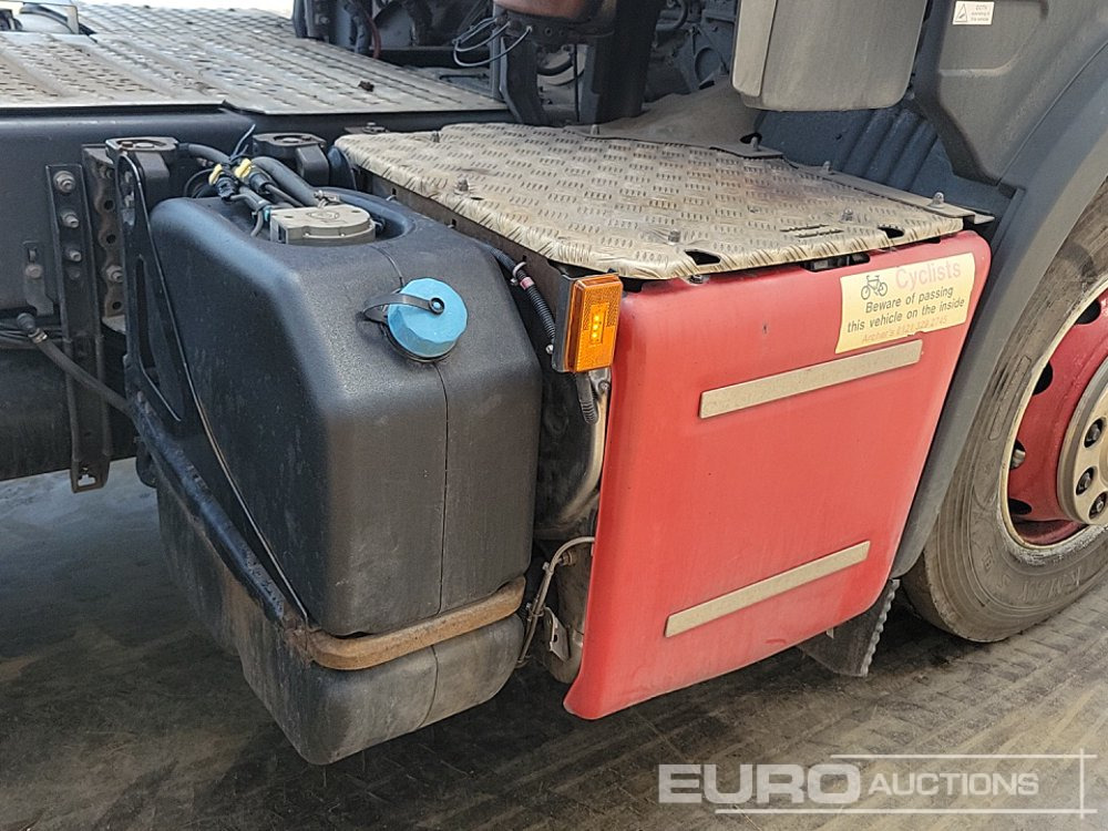 Vilcējs Scania R450: foto 15