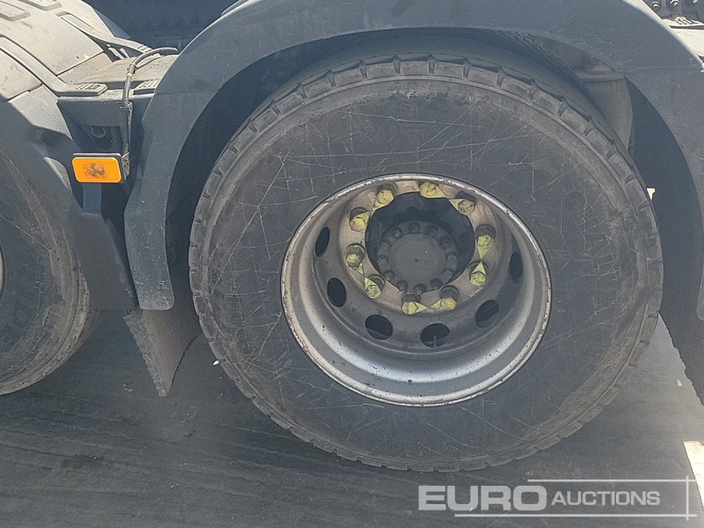 Vilcējs Volvo FH: foto 11