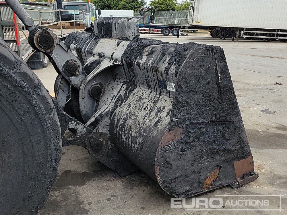 Riteņu iekrāvējs Volvo 180C: foto 35