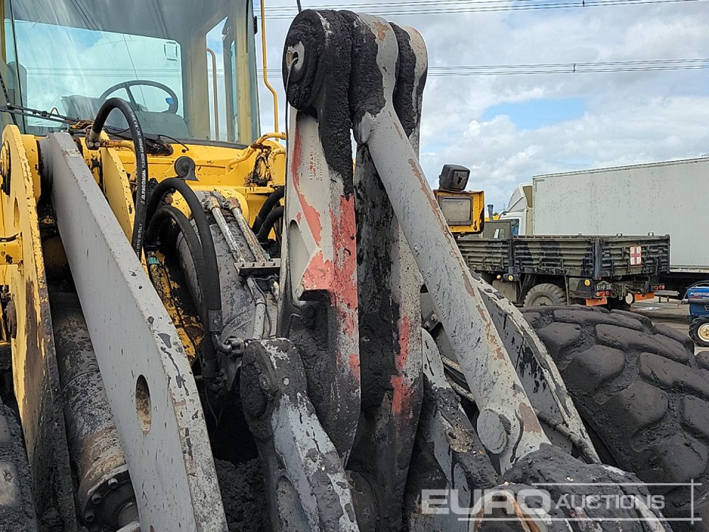 Riteņu iekrāvējs Volvo 180C: foto 34