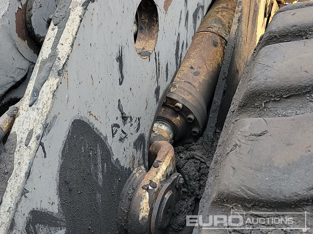 Riteņu iekrāvējs Volvo 180C: foto 31