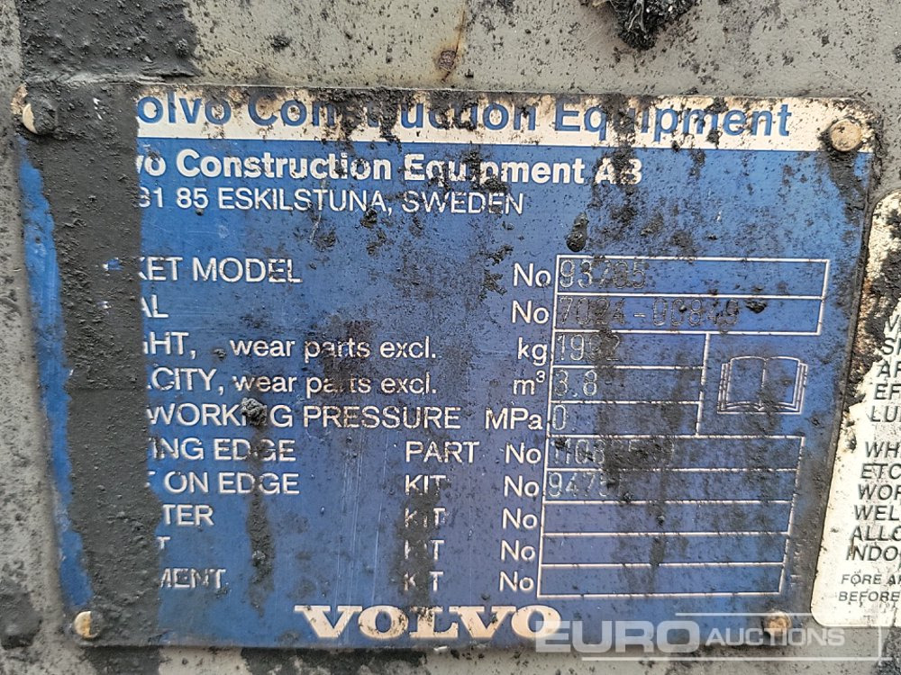 Riteņu iekrāvējs Volvo 180C: foto 39