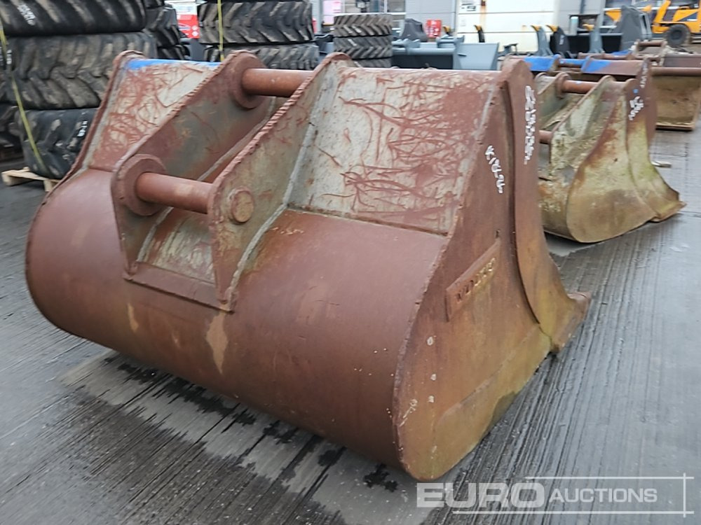 Volvo 58" Scoop Bucket 65mm Pin to suit 13 Ton Excavator - Kauss: foto 5 Volvo 58" Scoop Bucket 65mm Pin to suit 13 Ton Excavator - Kauss: foto 5