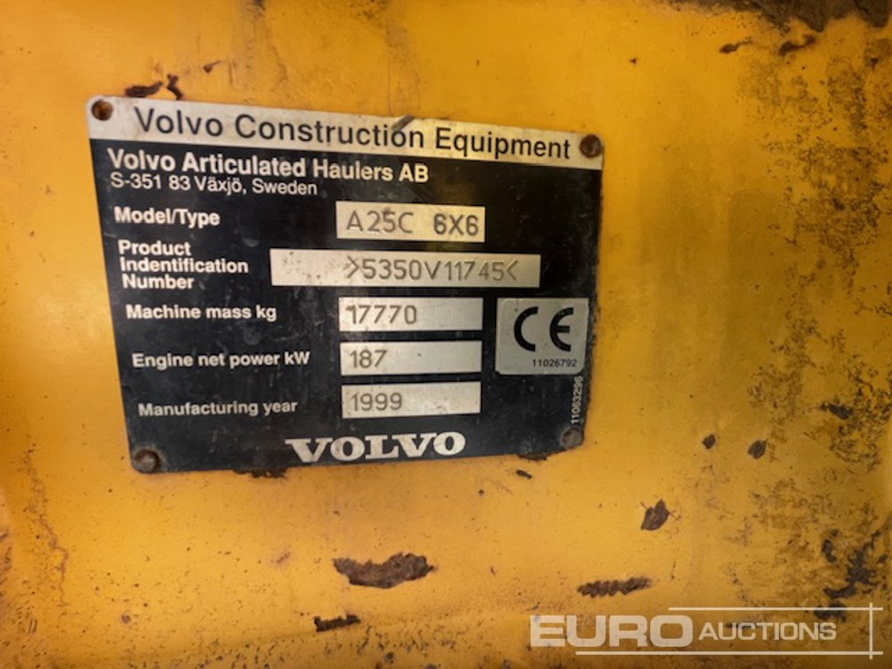 Artikulētias pašizgāzējs Volvo A25C: foto 15