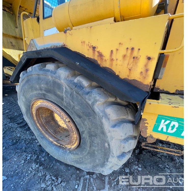 Volvo A25C - Artikulētias pašizgāzējs: foto 4 Volvo A25C - Artikulētias pašizgāzējs: foto 4
