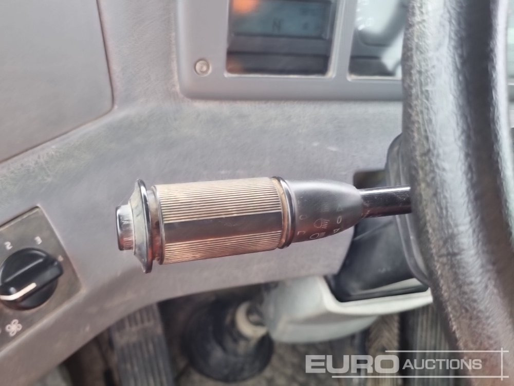 Artikulētias pašizgāzējs Volvo A30D: foto 45
